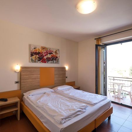 Garni Onda Hotell Torri Del Benaco Rom bilde