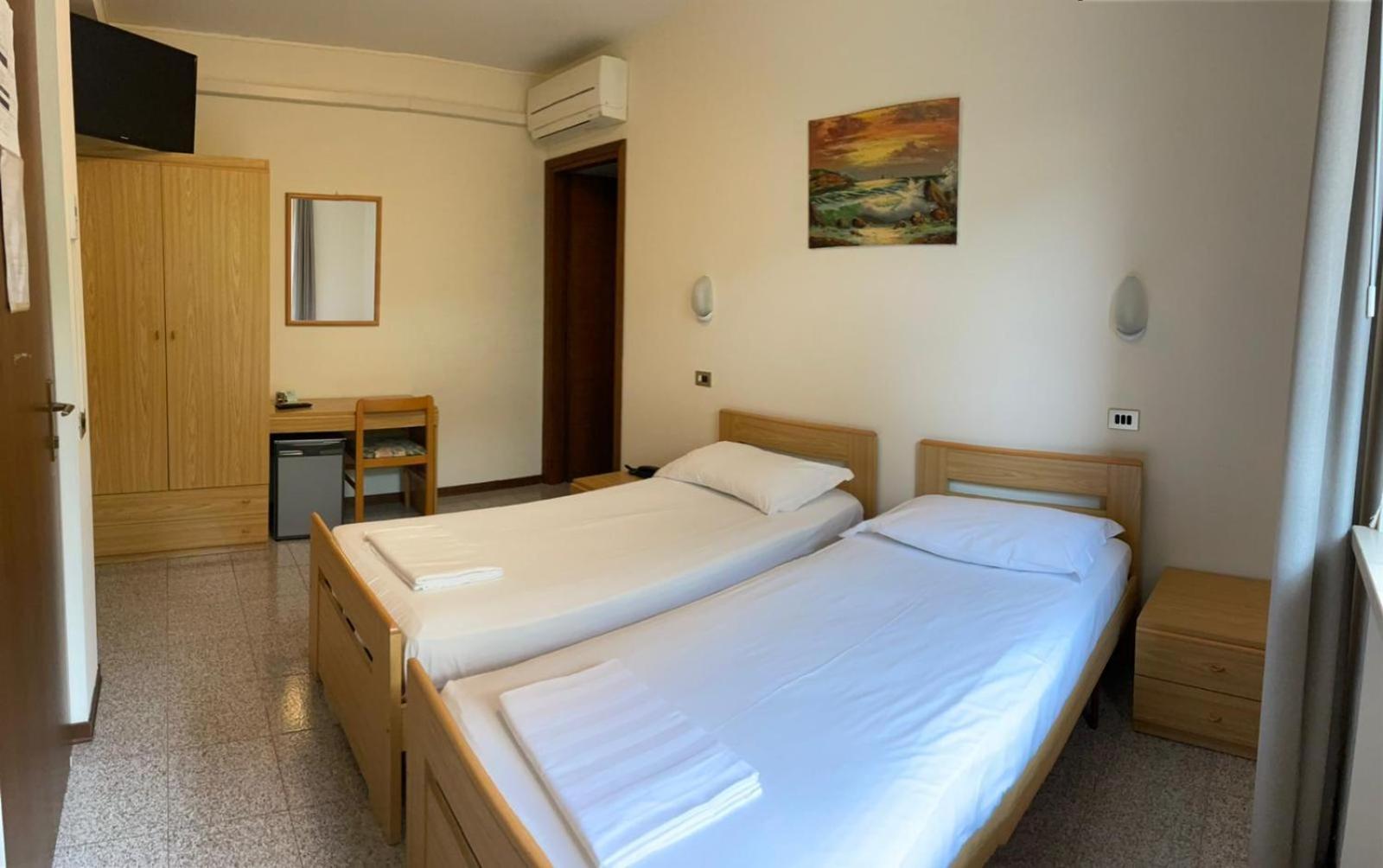 Garni Onda Hotell Torri Del Benaco Rom bilde