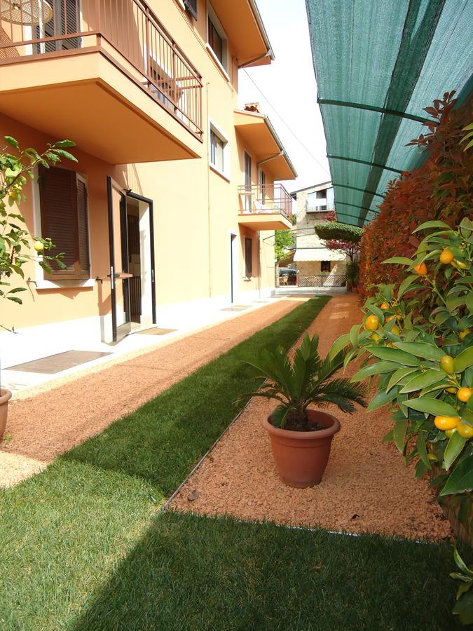 Garni Onda Hotell Torri Del Benaco Eksteriør bilde